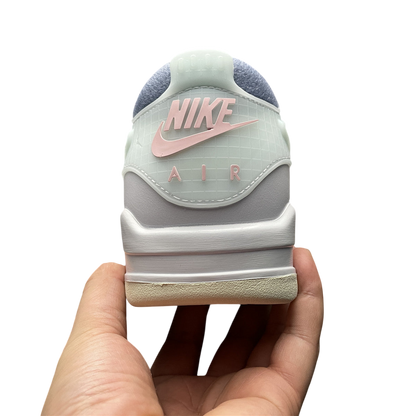 Air Jordan 4 RM