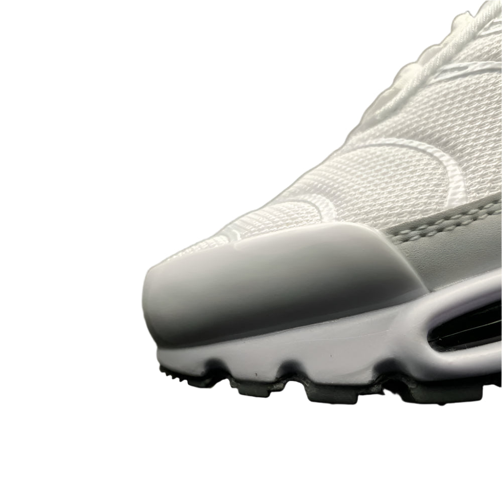 Nike Air Max Plus “White / Cool Grey”