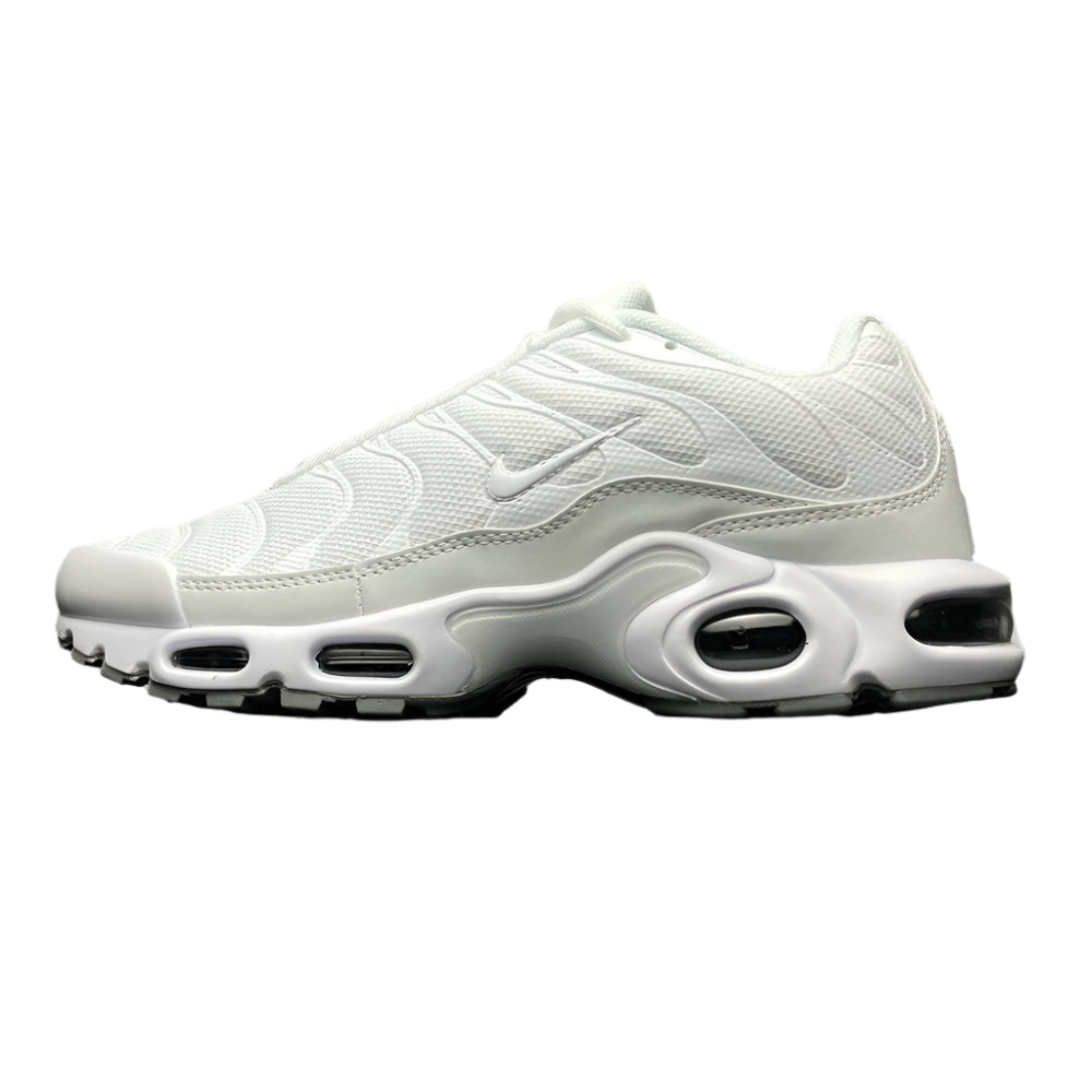 Nike Air Max Plus “White / Cool Grey”