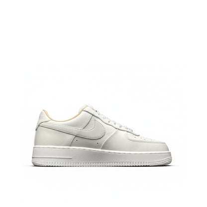 Nike Air Force 1 '07 White