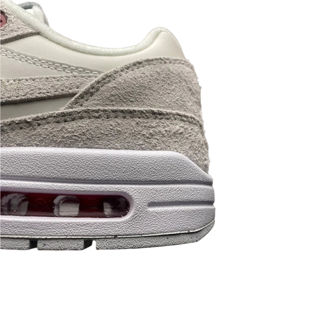 Wmns Air Max 1 Premium “Pom Pom Polka Dots”