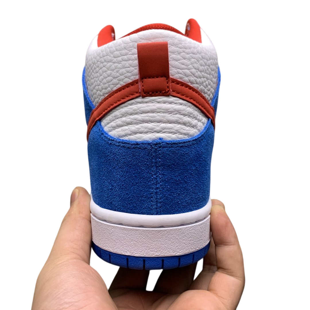 Nike SB Dunk High “Doraemon”