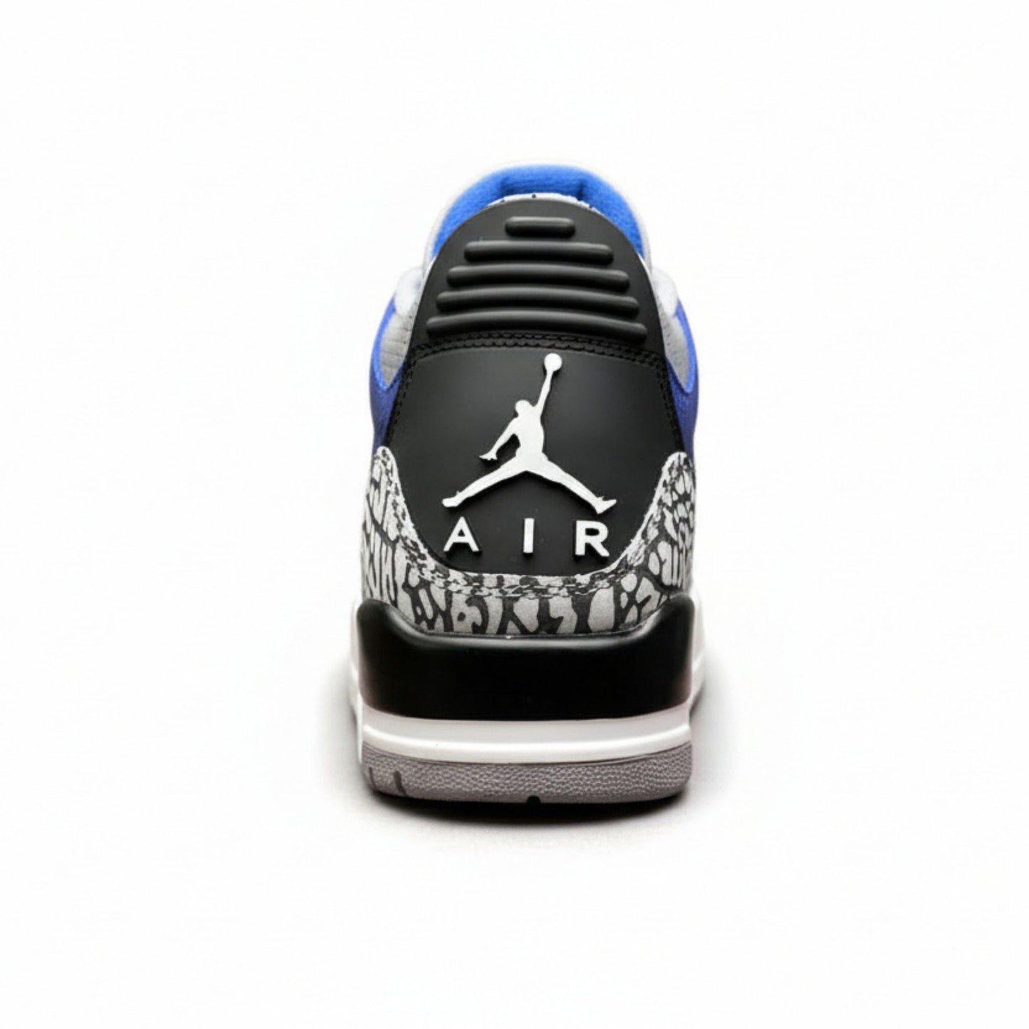 Air Jordan 3 Retro 'Varsity Royal'