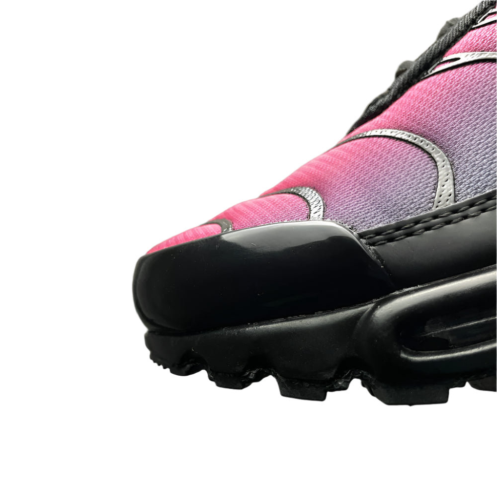 Nike Air Max Plus “Black/Pink”
