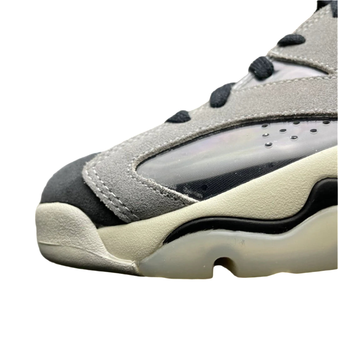 Air Jordan 6 Retro “Tech Chrome” (W)