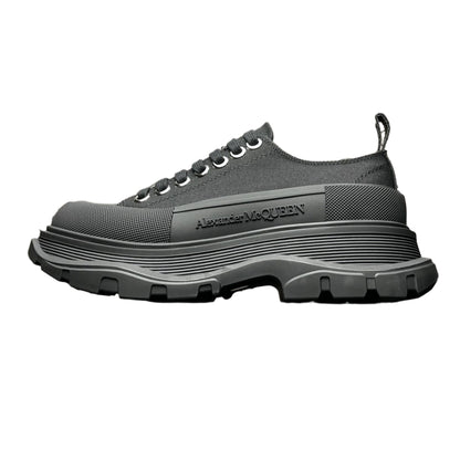Alexander McQueen Tread Slick Low Lace Up Sneakers Black