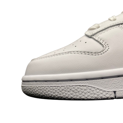 Nike Dunk Low "Triple White"