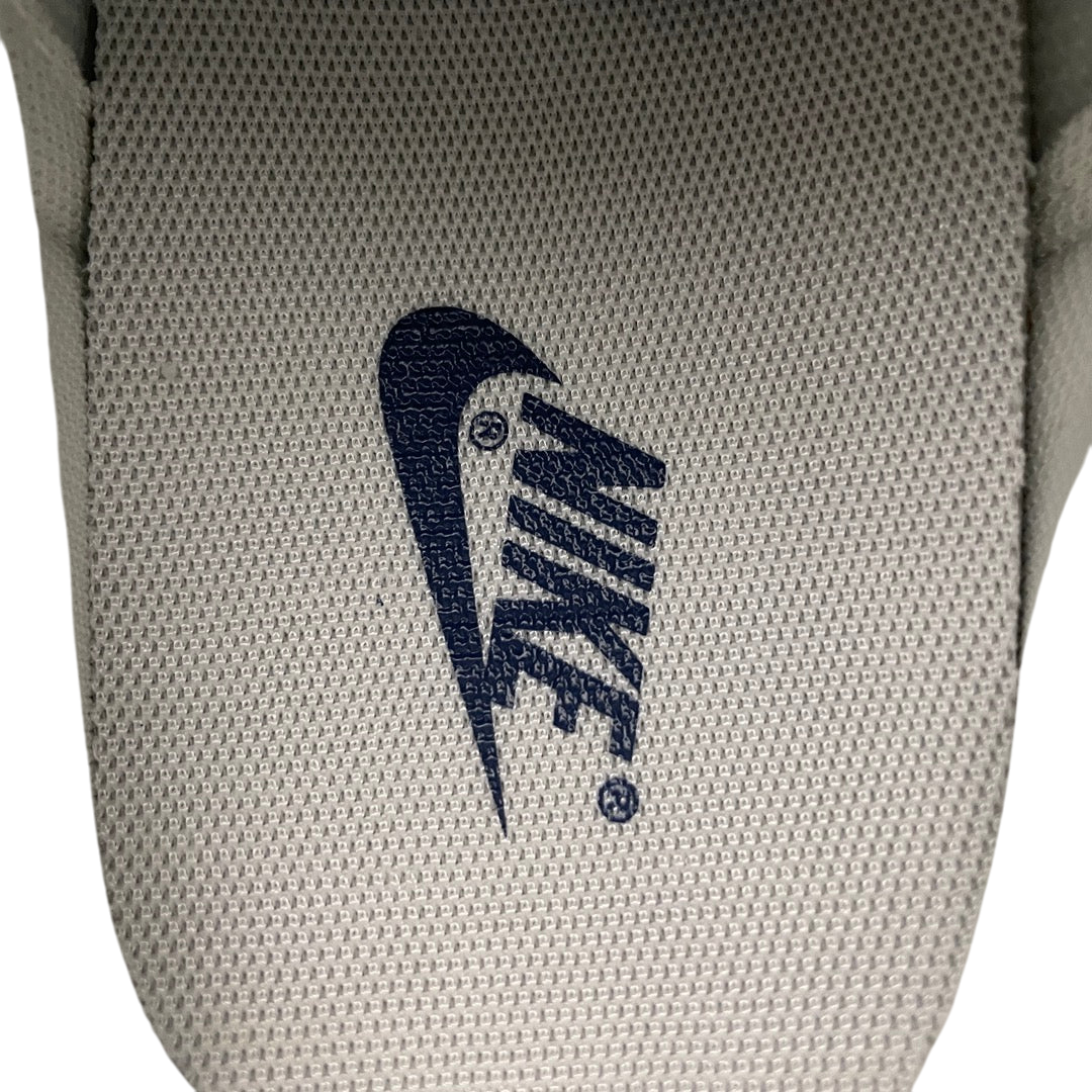 Supreme x Nike SB Dunk Low Navy Blue