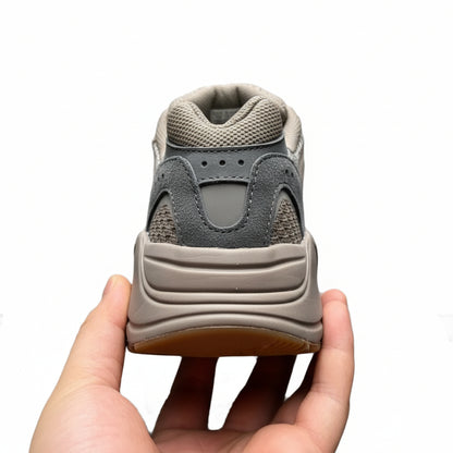 Yeezy Boost 700 V2 Mauve