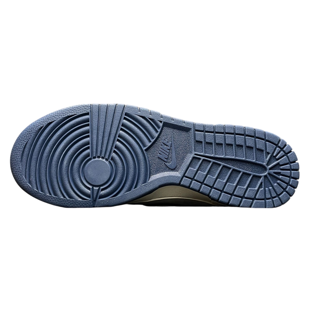 Supreme x Nike SB Dunk Low Navy Blue