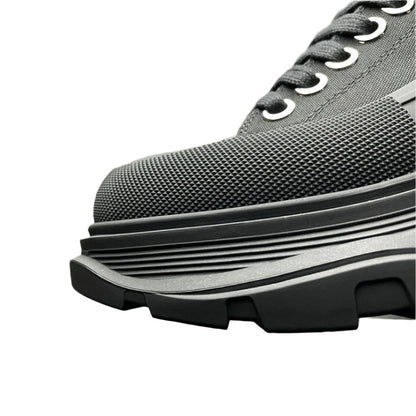 Alexander McQueen Tread Slick Low Lace Up Sneakers Black