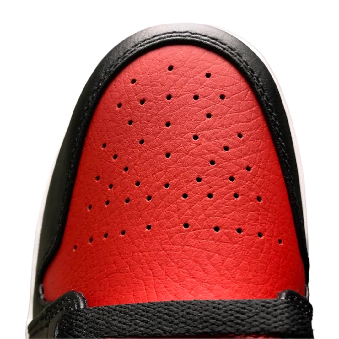 Air Jordan 1 Mid 'Banned' 2020