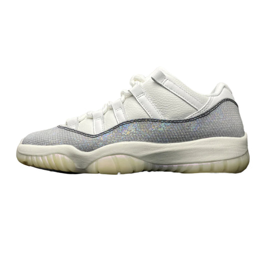 Nike Air Jordan 11 Retro Low “Pure Violet” (W)