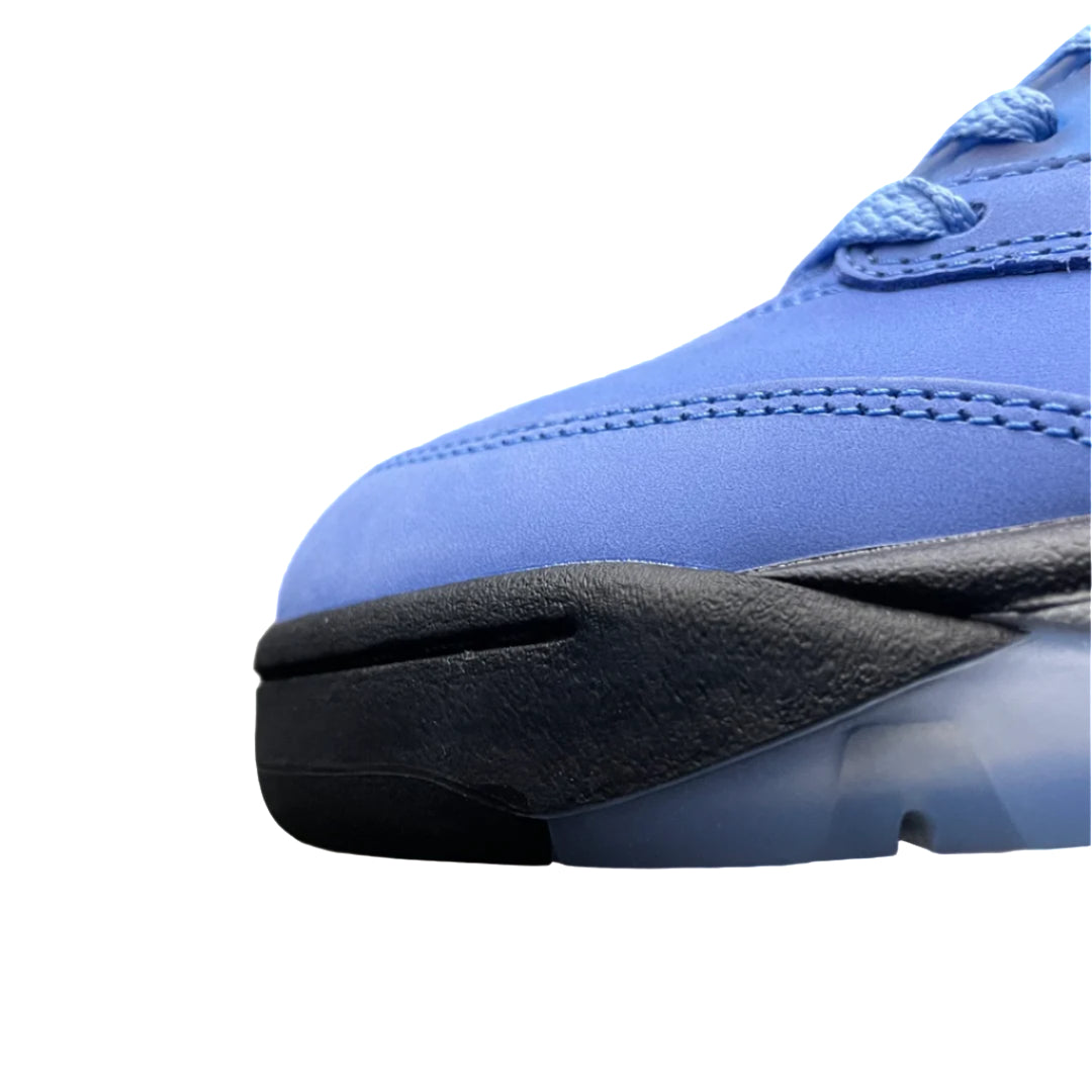 Air Jordan 5 Retro SE 'UNC' – University Blue Edition
