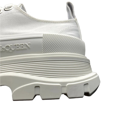Alexander McQueen Tread Slick Low Lace Up Sneakers